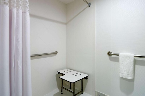 Hilton Garden Inn Queens/Jfk Airport image 2